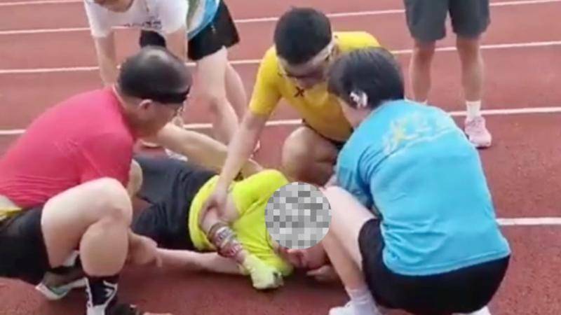 皇冠信用網可以占几成
_江西抚州：女子晨跑过度突然晕倒 医生紧急施救化险为夷