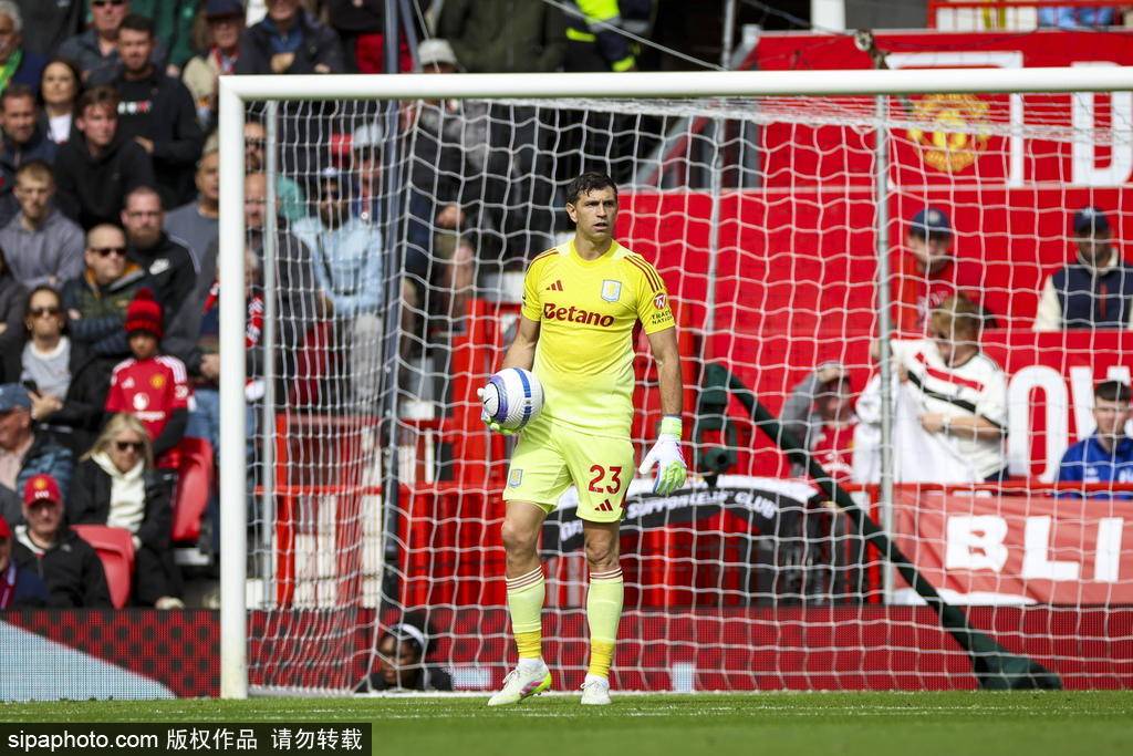 皇冠信用网怎么申请_4000万镑！马丁内斯转会曼联遭遇开局三连禁皇冠信用网怎么申请，红魔门神梦碎？