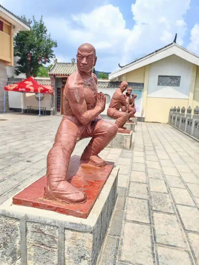 皇冠信用网在线开户_突然失去住持的少林寺皇冠信用网在线开户，戒备森严