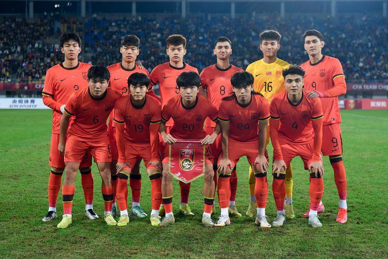 如何申请皇冠代理_熊猫杯｜U22国足末轮战 乌兹别克斯坦排兵布阵有讲究